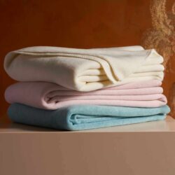 BOHORIA® Cozy Scotch - Coperta Morbida Mista Cotone Per Divano E Letto, 150x200 Cm, Con Disegno Albero Di Lana